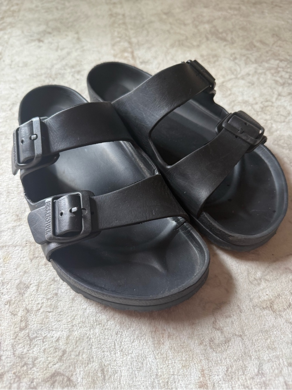 Birkenstock Men’s Black Two-Buckle Slide Sandals